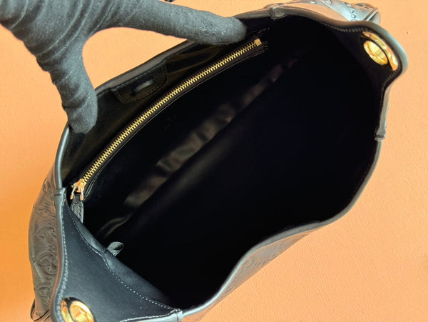 Borsa a mano Gucci Body Double Lock in pelle goffrata nera 248137