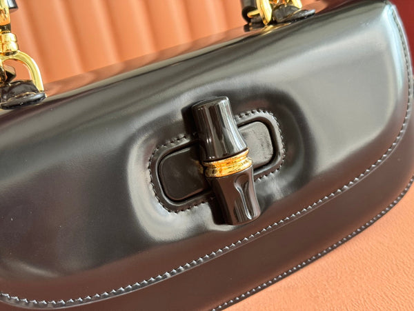 Gucci Bamboo Diva Bag Black Leather 255196