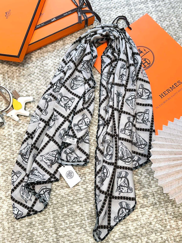 Scarf 140 CM White Black Silk