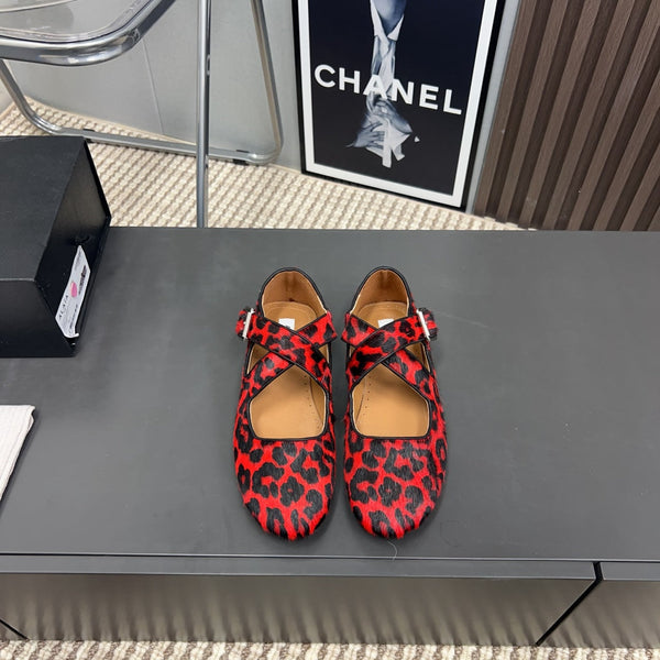 Alaila Criss Cross Ballet Flats In Red Lambskin 996061