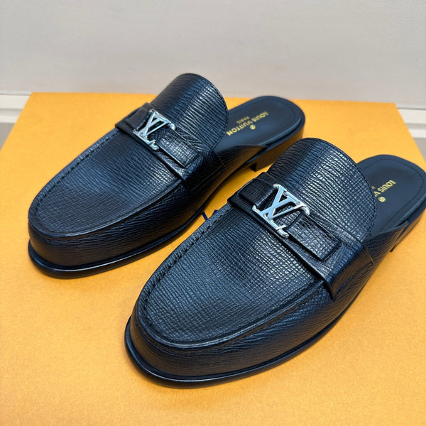 LV EASY MULE IN BLACK CALFSKIN
