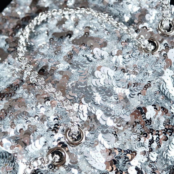 25C Flap Bag 21cm Dense Silver Sequin White Calfskin