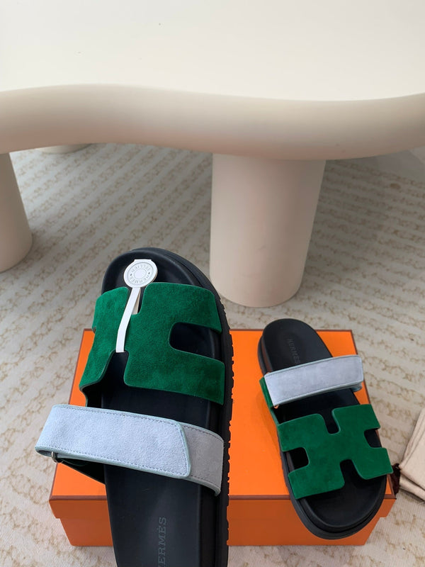 chypre sandal dark green cloud blue suede black calfskin