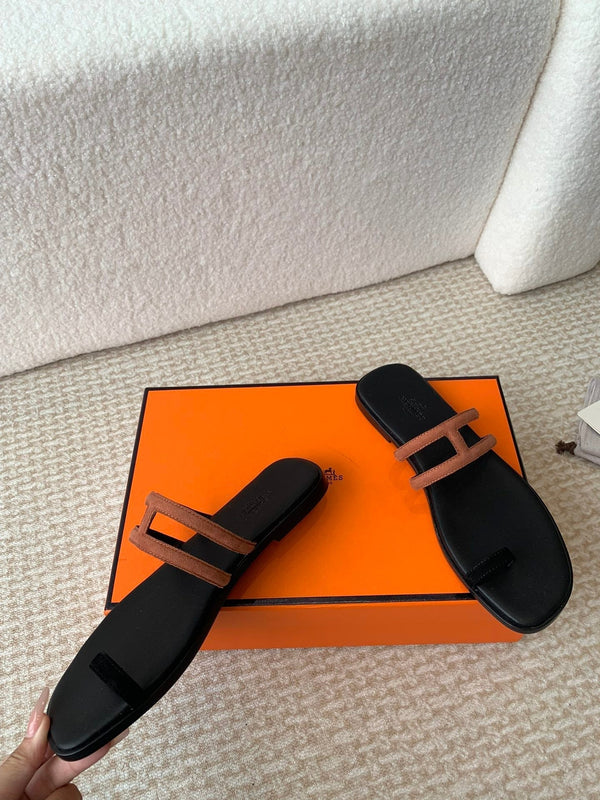 SANDALI GEORGIA IN PELLE DI VITELLO MISTA MARRONE NERO