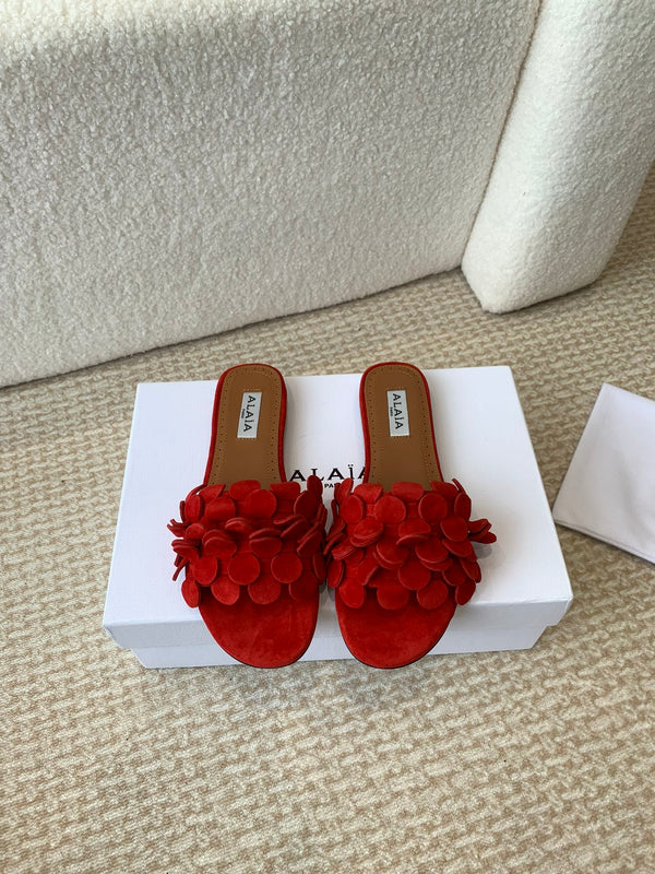 MULE PIATTA ALAIA IN CAMOSCIO ROSSO CILIEGIA