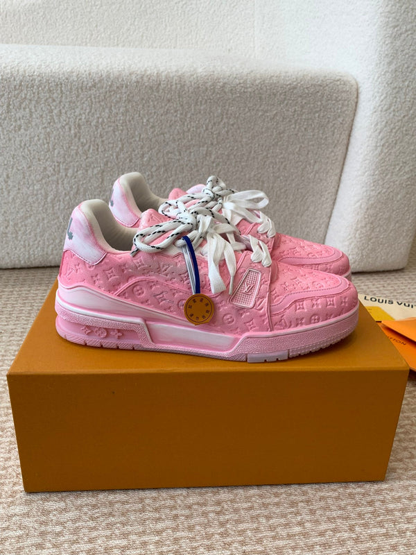 Sneaker LV Trainer 30mm in pelle di vacchetta rosa