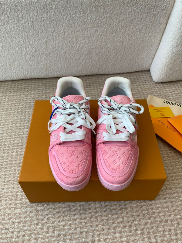 Sneaker LV Trainer 30mm in pelle di vacchetta rosa