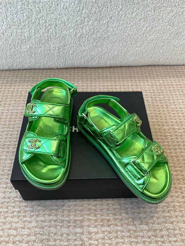 DAD SANDAL IN EMERALD GREEN SHEEPSKIN