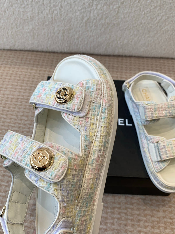 DAD SANDAL IN WHITE MIX COLORFUL FABRIC