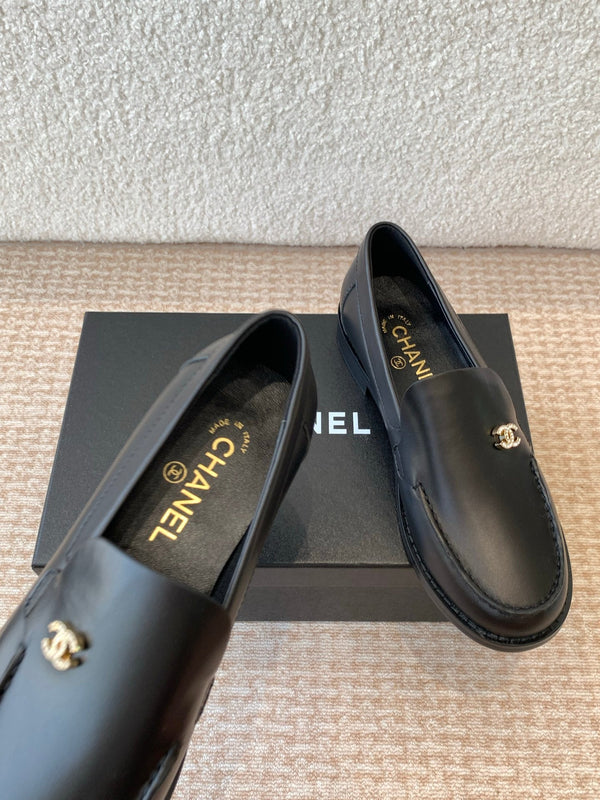 CC 25S Loafer Black Calfskin