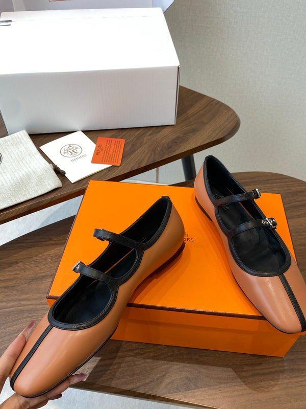 HM 25s Mary Jane Double Strap Camel Black Calfskin 422564