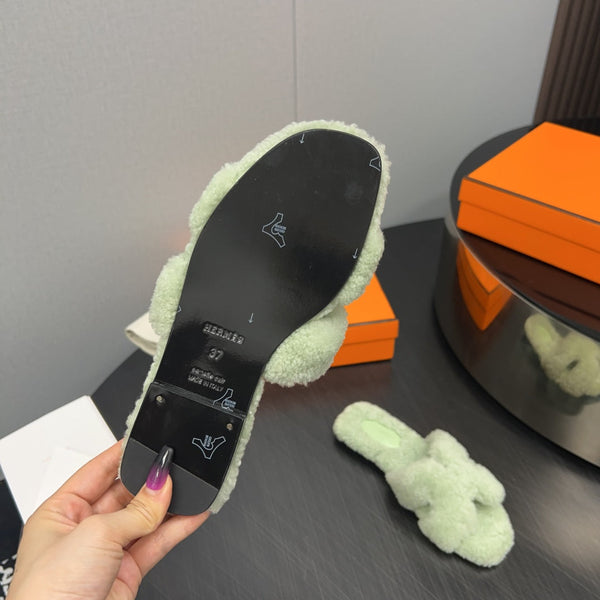 HM Oran Sandal Light Olive  Wool  952320