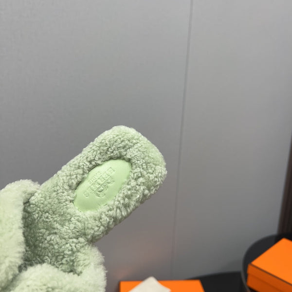 HM Oran Sandal Light Olive  Wool  952320