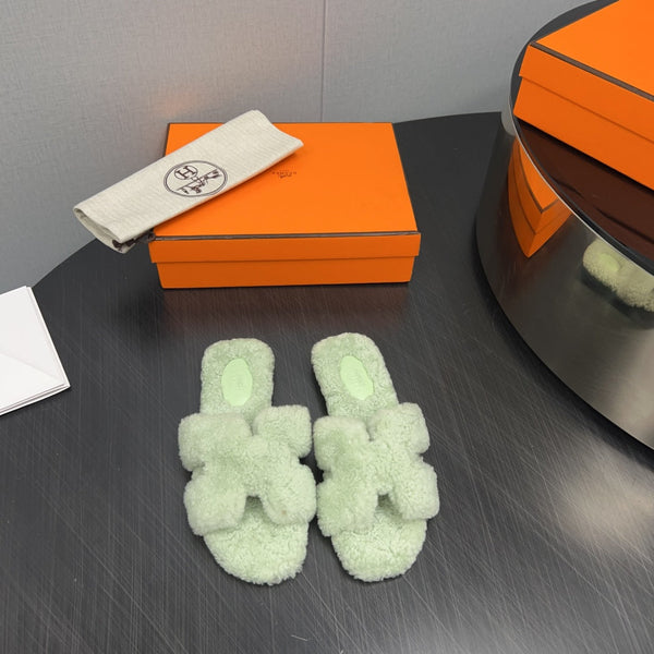 HM Oran Sandal Light Olive  Wool  952320