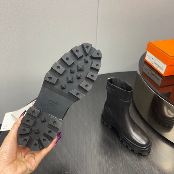 HM Jaimy Ankle Boot 30mm In Black Cowhide 952473