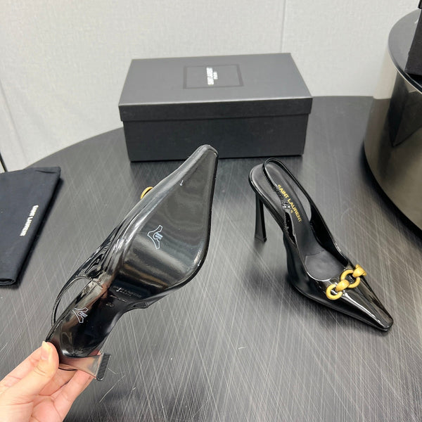 SLINGBACK ALTO CON CATENA ORO IN PELLE DI VITELLO NERA LUCIDA