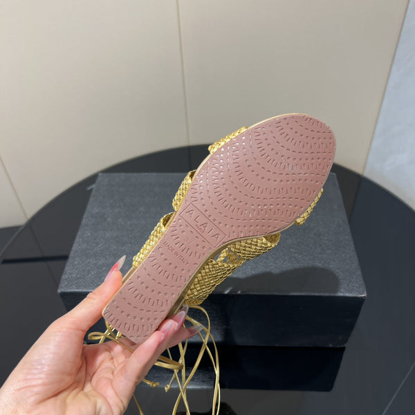 Alaia 25 Round-toe Braided Wedge Sandals 75mm Gold Metallic Woven Leather433569