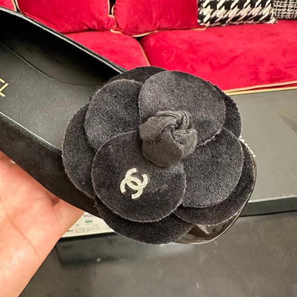 ballet flat flower all black suede