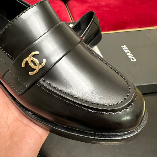 CC Moccasins Glossy Black Calfskin