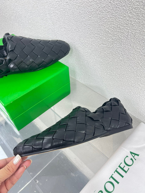 Bottega Veneta Intrecciato Black Lambskin 972909