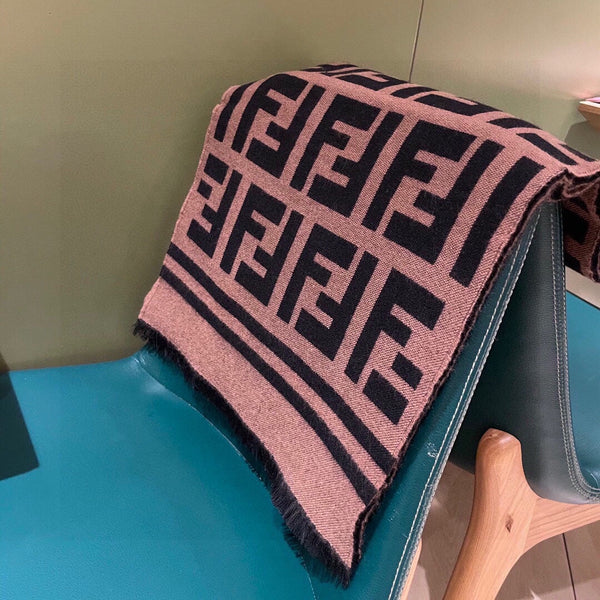 FF 180 CM SCARF IN CAMEL BROWN MIX BLACK CASHMERE AND WOOL