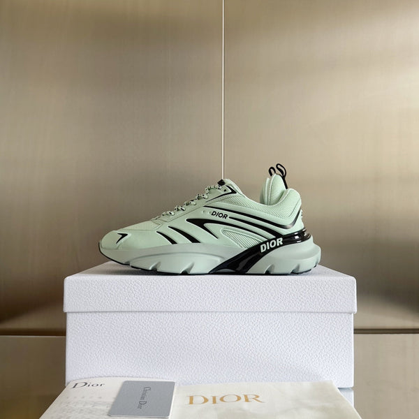 CD B32 SNEAKER MINT CALFSKIN