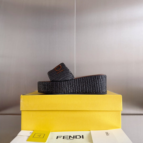 FENDI PLATFORM WEDGES IN BLACK MIX CHOCOLATE BROWN RAFFIA