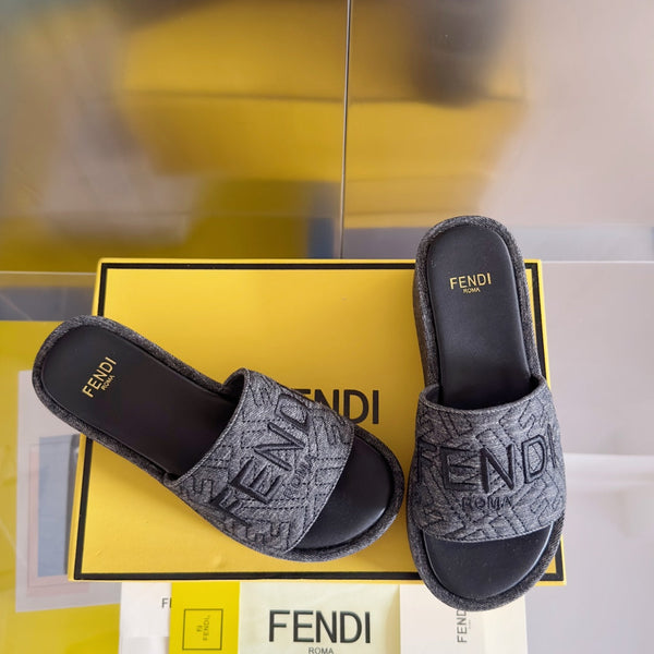 FENDI PLATFORM WEDGES IN BLACK JACUARD FABRIC WITH BLACK EMBROIDERED LOGO