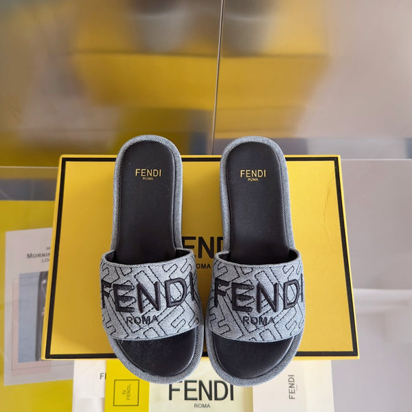 FENDI PLATFORM WEDGES IN GREY MONOGRAM JACQUARD WITH BLACK EMBROIDERED LOGO
