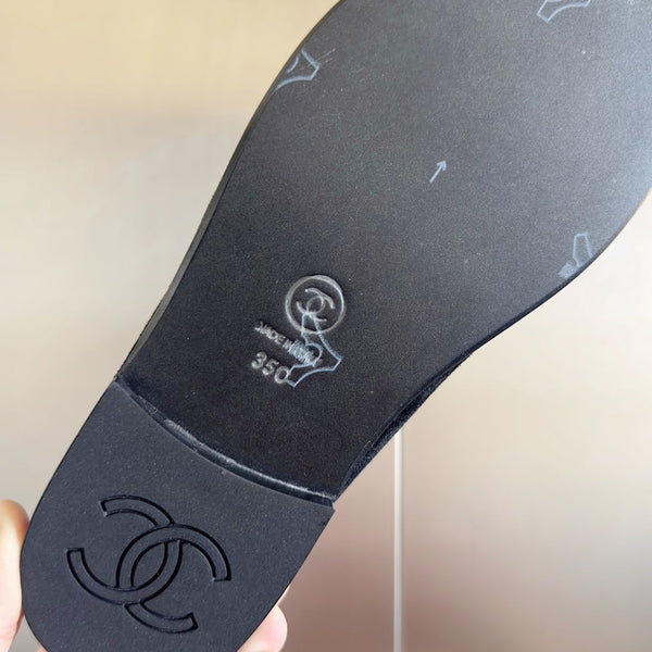 CC Moccasins 15mm Black Suede