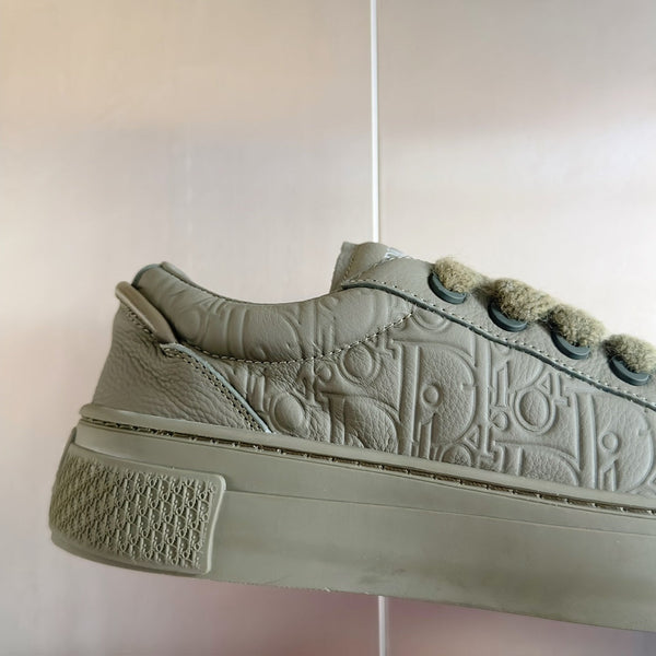 CD B33 Sneaker 40mm Khaki Green Monogram Cowhide