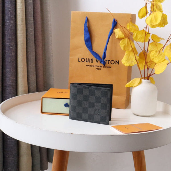 LV N60053 AMERIGO WALLET Damier Graphite Canvas 224130