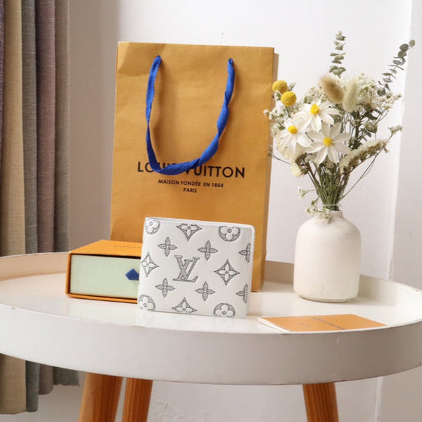 LV Multiple Wallet White Black Monogram Cowhide 248063