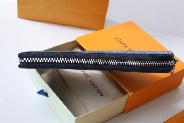 LV Zippy Wallet Vertical Blue Damier Heritage Canvas 217110