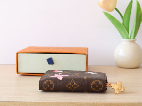 LV M12210 Zippy Coin Purse Candy Red Monogram Canvas 224259