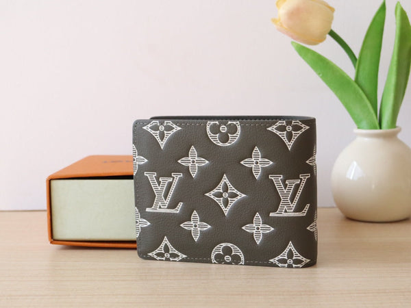 LV M12500 Multiple Wallet Anthracite Grey Monogram Cowhide 224282