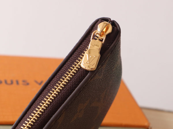 LV Pochette Clés Medium 15cm Brown Monogram Canvas GHW