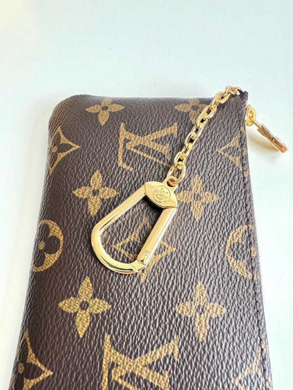 LV Pochette Clés Medium 15cm Brown Monogram Canvas GHW