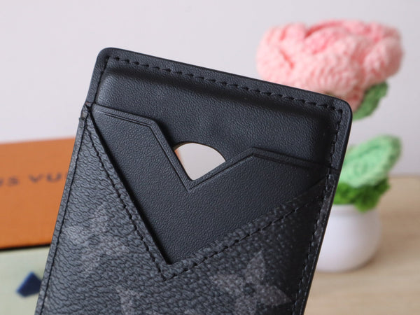 LV Porte-Cartes Magnet c Monogram Canvas & Cowhide