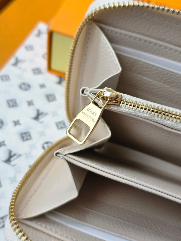 LV M25594 Zippy Wallet Dream Beige Embossed Grained Cowhide - Light GHW