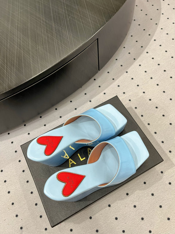 Alaila High Sandal 115mm In Could Blue Glossy Lambskin 954868