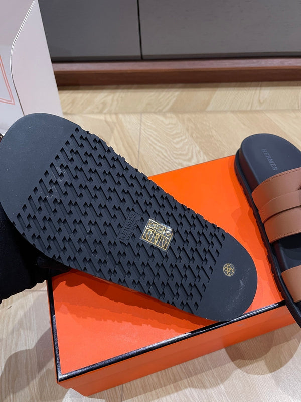 HM 25 Jackson Sandal Brown Black Calfskin