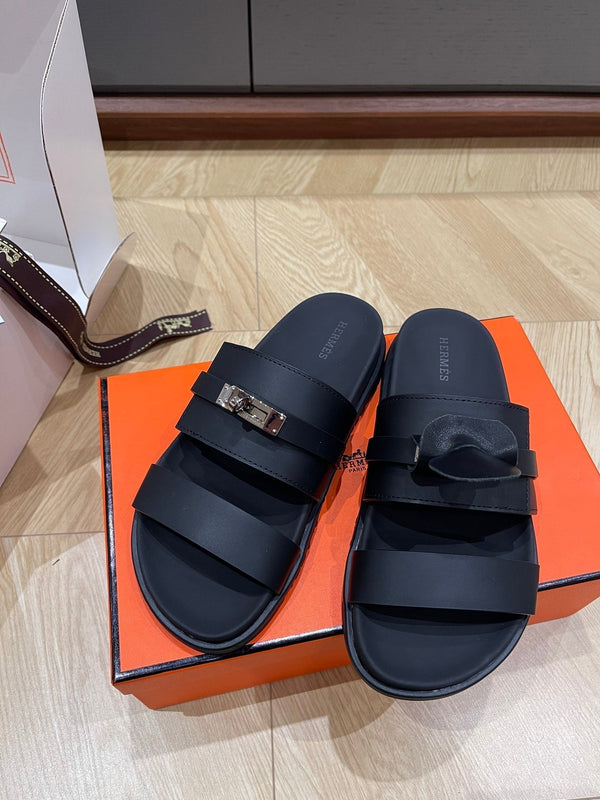 HM 25 Jackson Sandal Black Calfskin