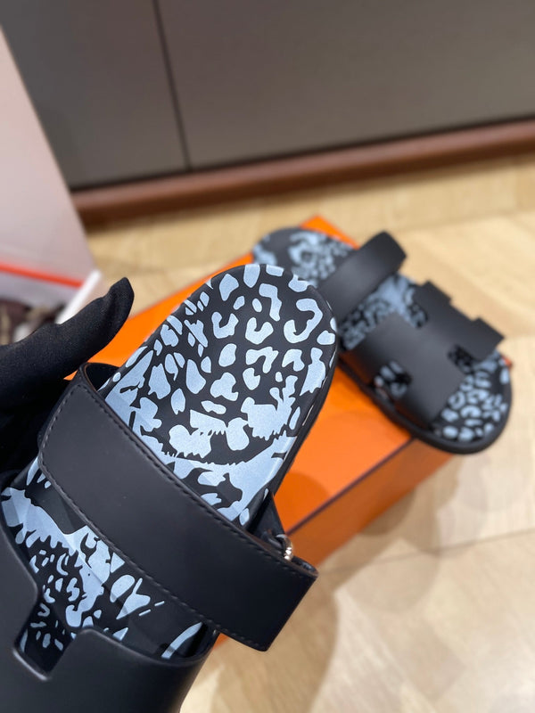 HM 25 Chypre Sandal Calfskin 245700