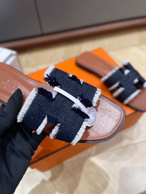 HM 25 Oran sandal Canvas and Leather 245707