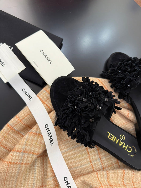 CC 25C Mules Black Suede Strass