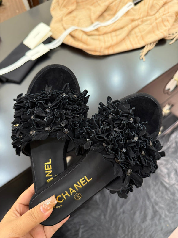 CC 25C Mules Black Suede Strass