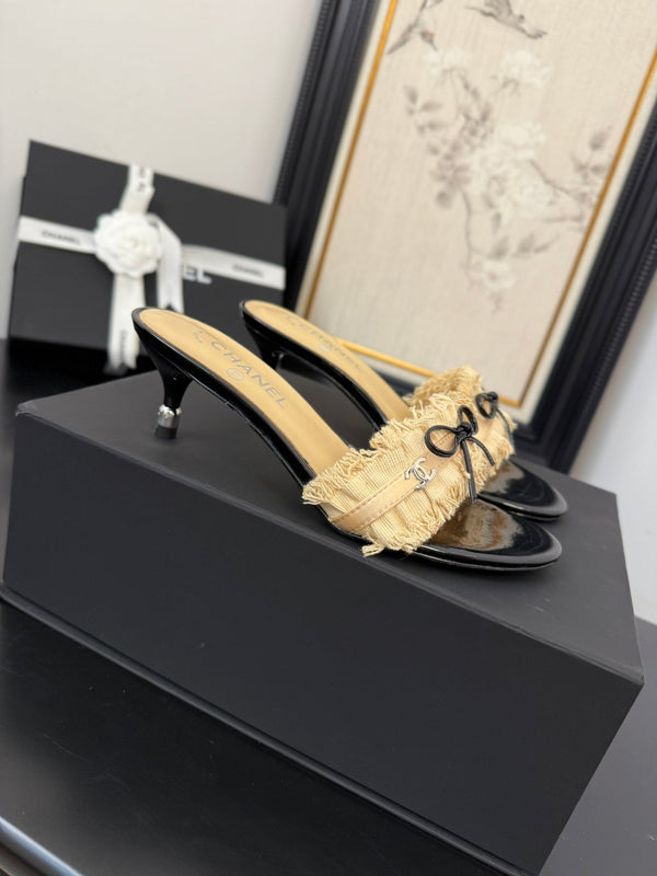 cc25 slide sandal 65mm ruffle bow heels black grosgrain gold canvas 233583