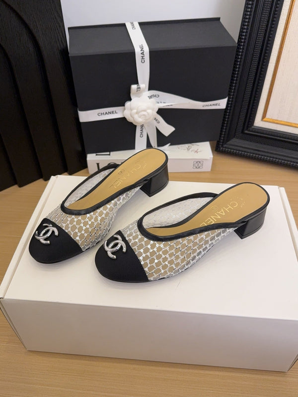 CC 25 Mule 40mm White Mesh Beige Sheepskin Black Grosgrain 277725