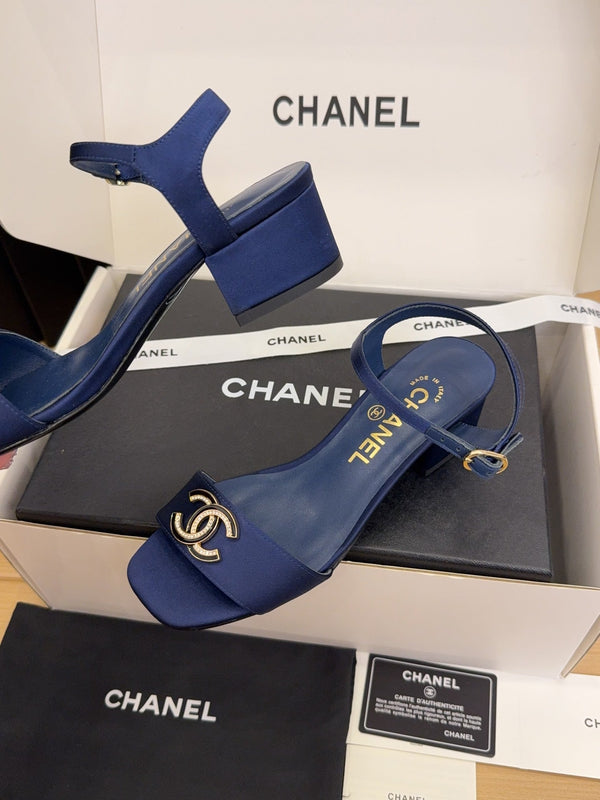 CC 25 High Heels 40 Sandals Navy Blue Satin And Sheepskin Square Toe 277711